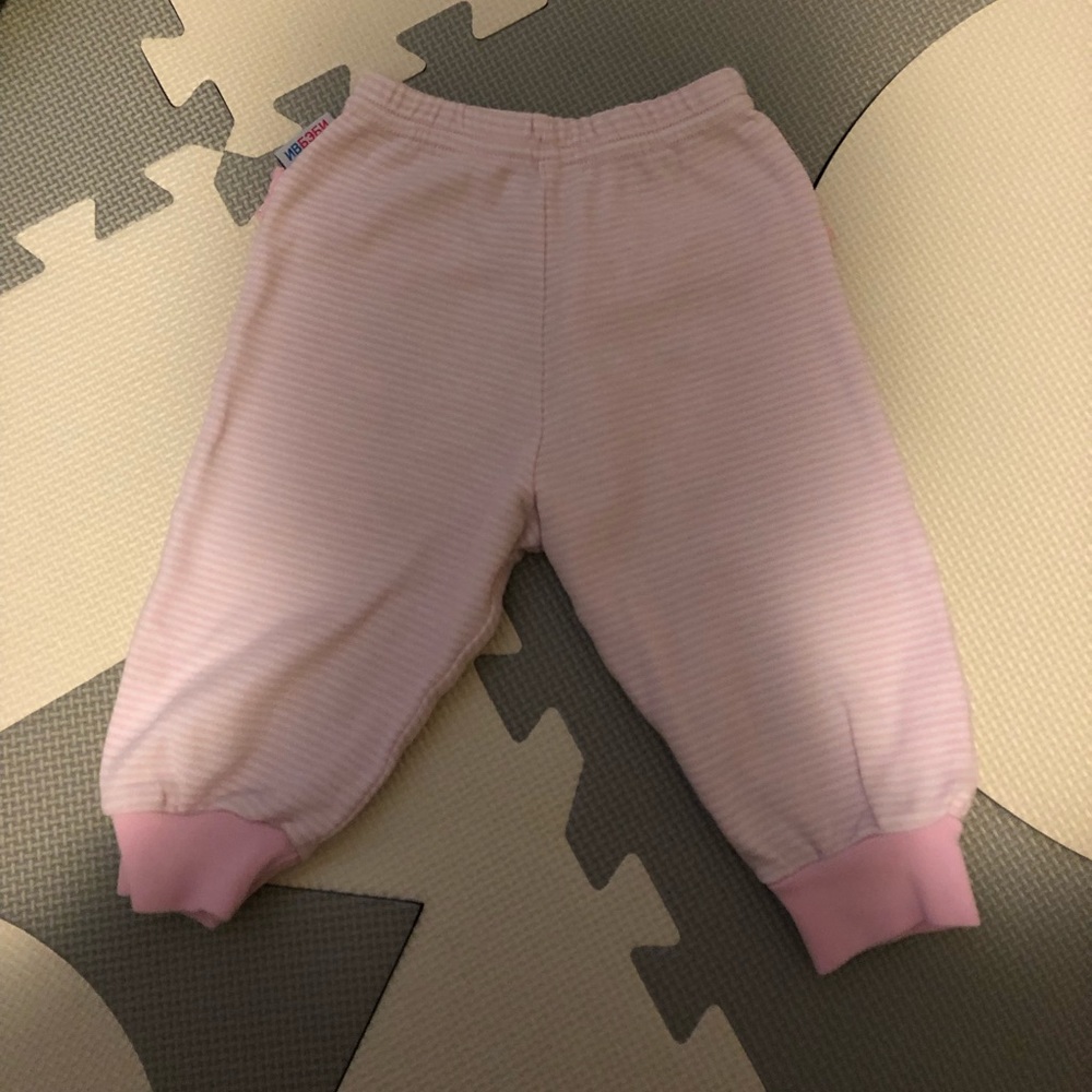 Cute Baby Girls’ Pants with Ruffles